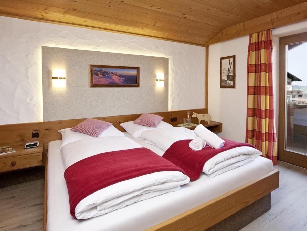 プフロンテンChalet Edelweissアパートメント エクステリア 写真