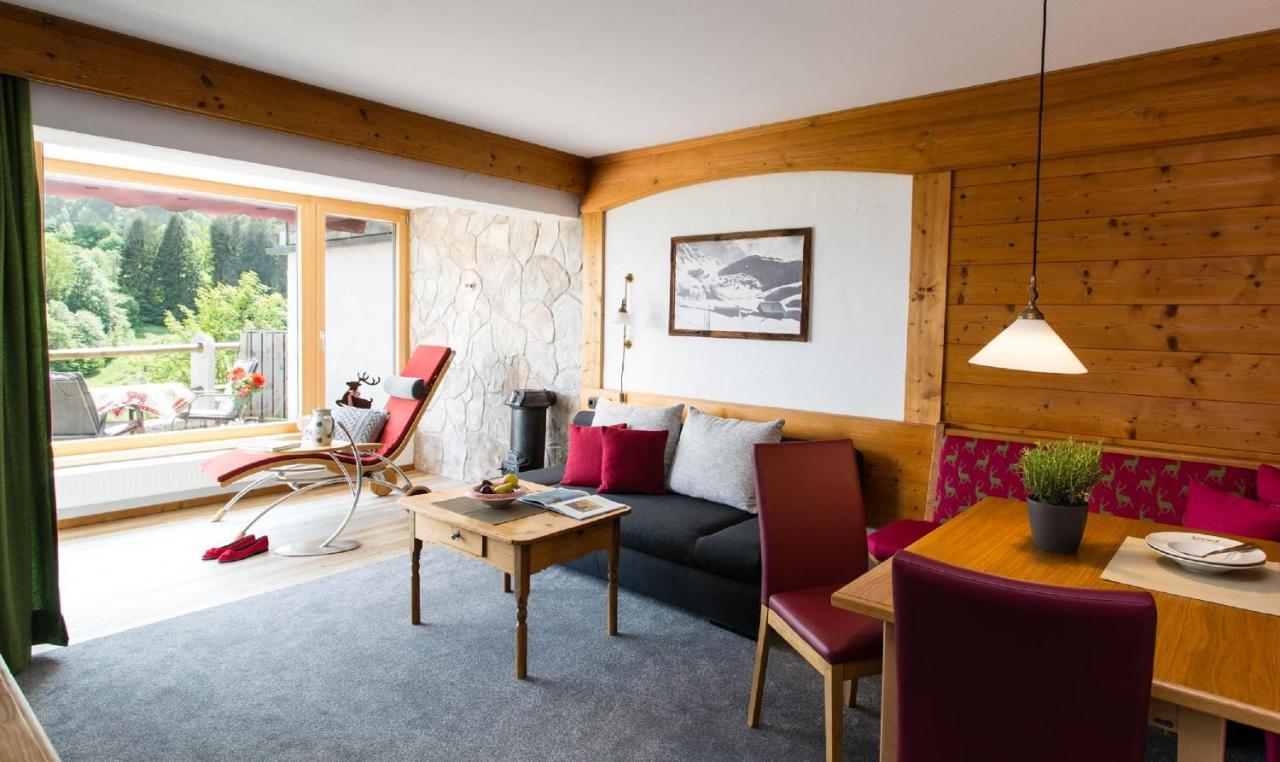 プフロンテンChalet Edelweissアパートメント エクステリア 写真
