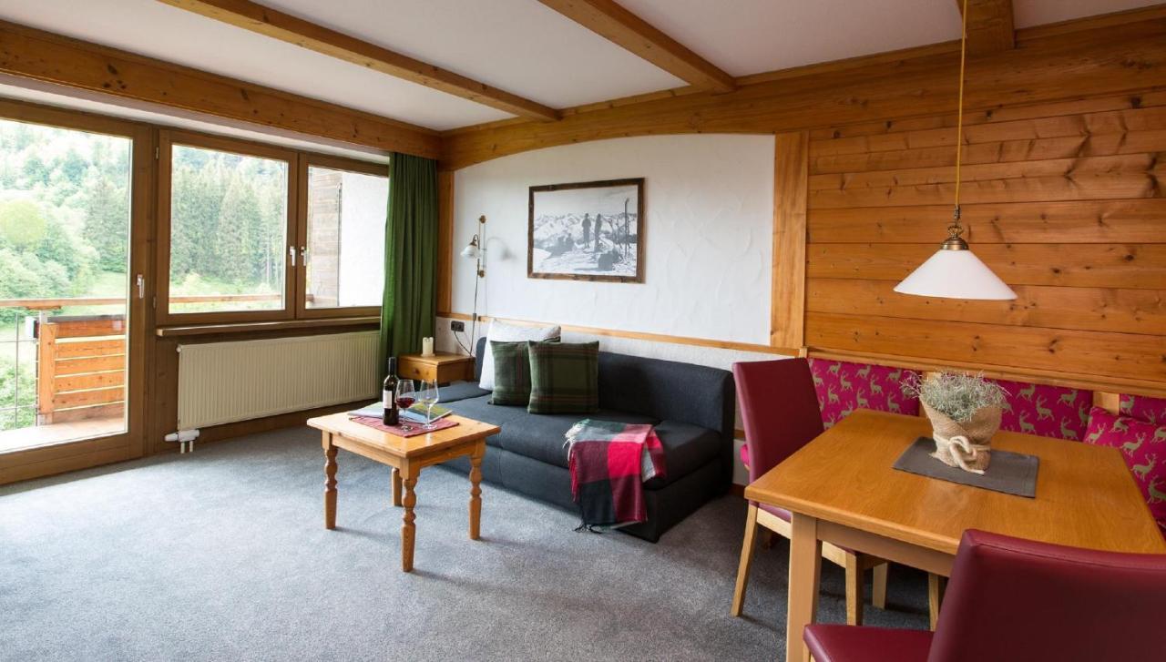 プフロンテンChalet Edelweissアパートメント エクステリア 写真